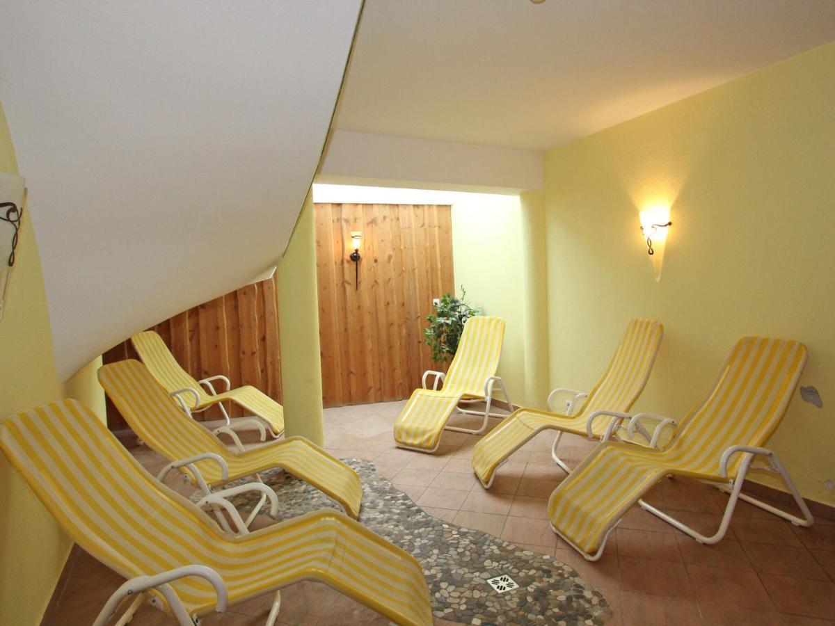 Luxurious Apartment In L Ngenfeld With Sauna Huben  Bagian luar foto